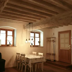 https://stilvolle-wohnung-auf-50-m-mit-parkplatz-und-wifi.com-bavaria.com