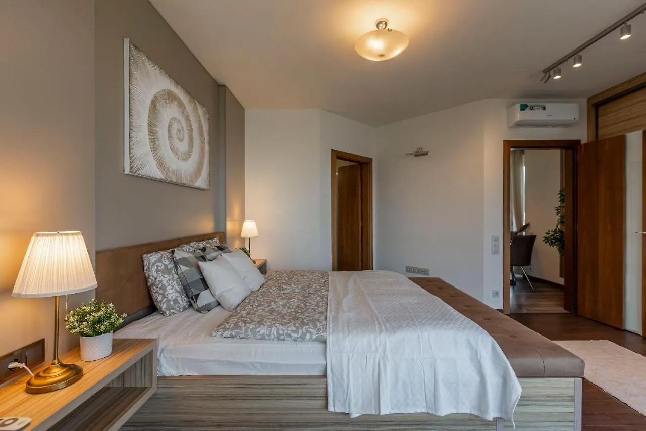 Apartment Luxury Residence With A Beautiful View For The Danube River Budapest